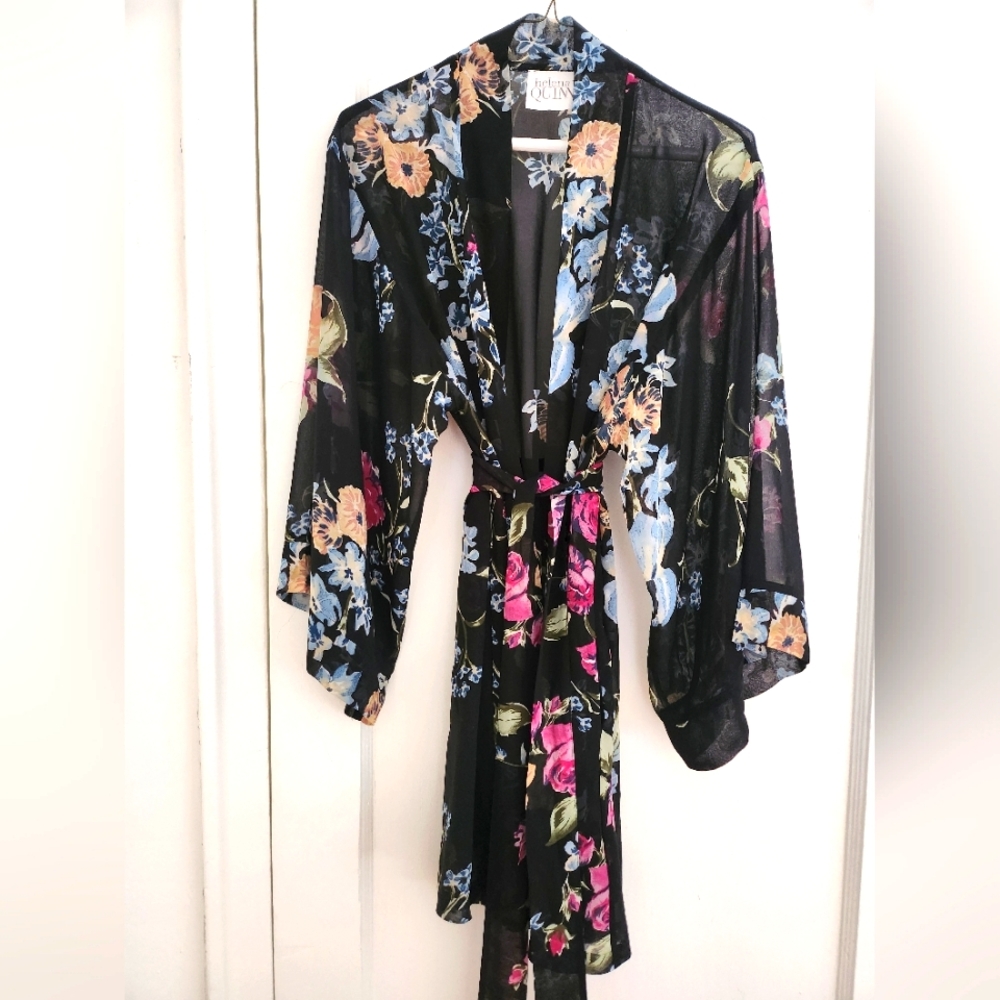 Helena Quinn Robe